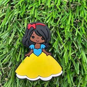 🌼 (5/$10 or 10/$15) NEW “This is Us” Fun Croc Shoe Charm Collection